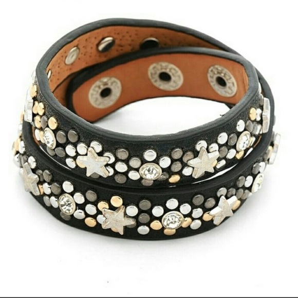 Leather Star Wrap Snap Bracelet - Picture 4 of 8